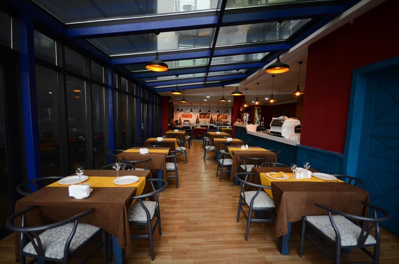 Отель BATUMI PALM HOTEL Батуми-15