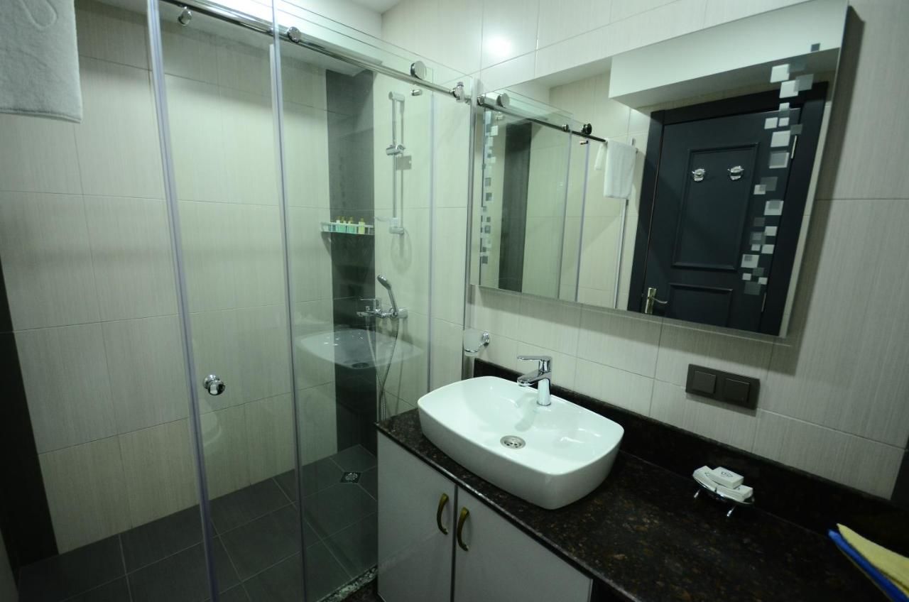 Отель BATUMI PALM HOTEL Батуми-40