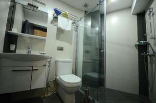 Отель BATUMI PALM HOTEL Батуми Люкс с террасой-1